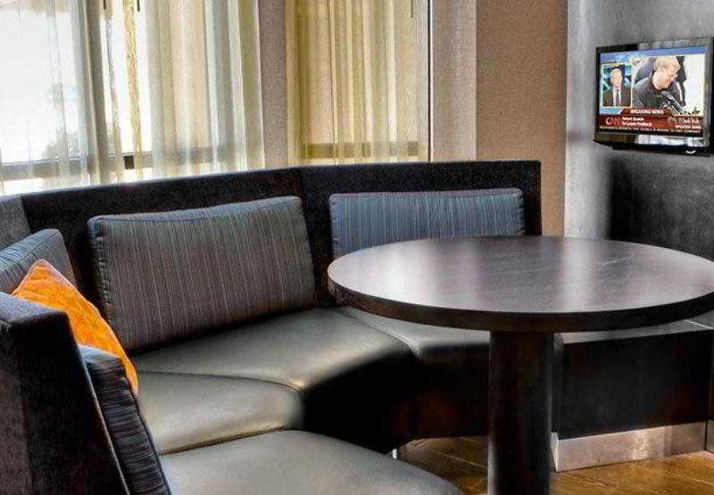Hotel Courtyard By Marriott Bloomington Normal Interior foto