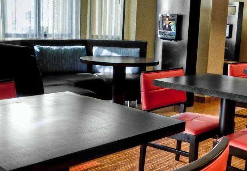 Hotel Courtyard By Marriott Bloomington Normal Restaurant foto